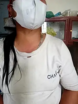 YeuAnhbigcock webcam