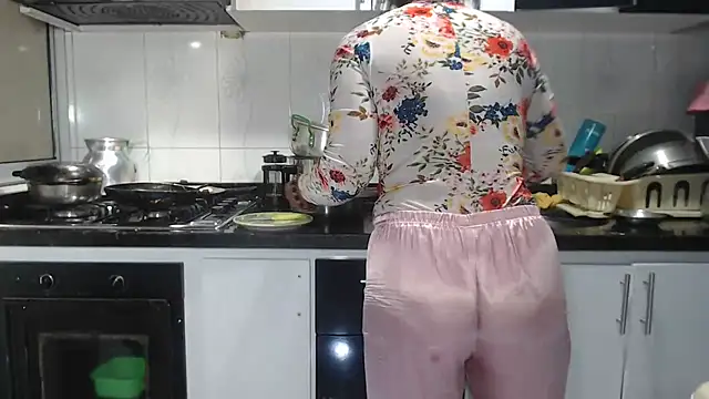 kateleyagrey webcam