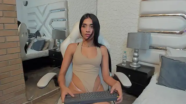 KattyLilli webcam