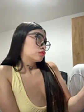 bonny_eva's live room