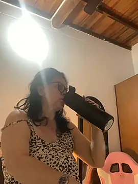 sharongirl07 - Sharongirl07's free webcam - UK Sex Cams