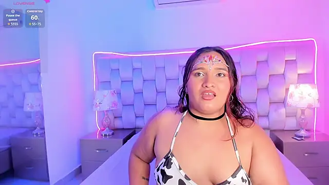 SalomeBins webcam