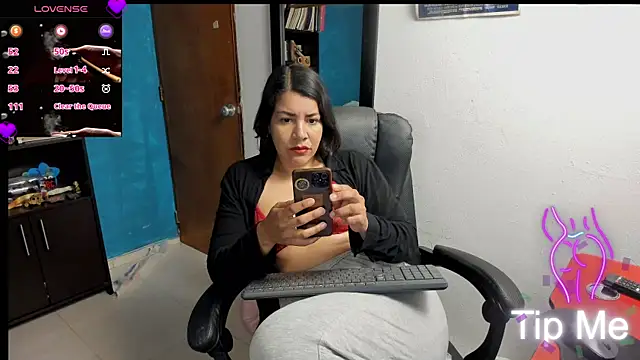 peanut_tangerine webcam