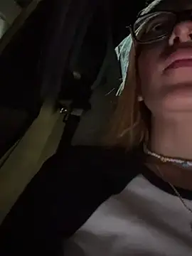 SweetBunnyGF Live Webcam on Stripchat