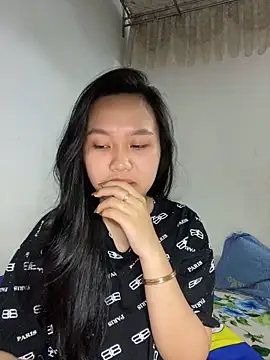 Almira6868 webcam