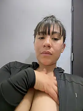 kim_monti webcam
