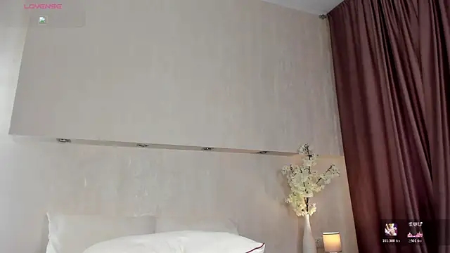 Erika_Carpenter webcam