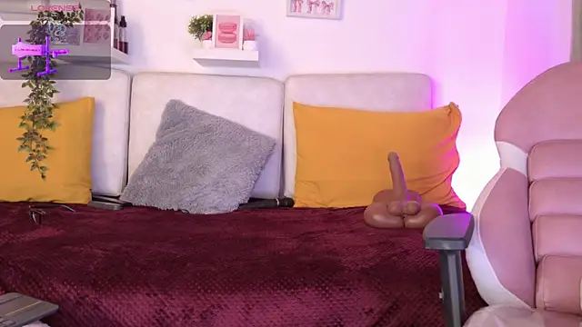 Malka_Burning webcam