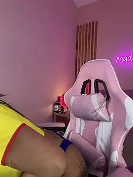 MadeleineSanez webcam