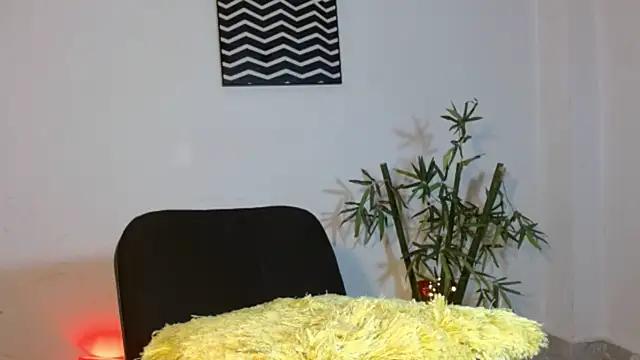 KamilaParrisx webcam
