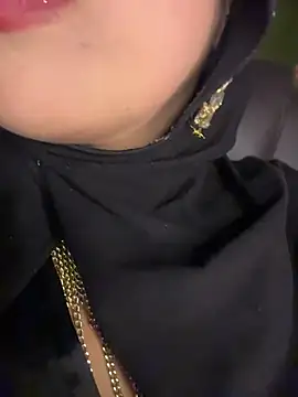 zahra_Jalid webcam