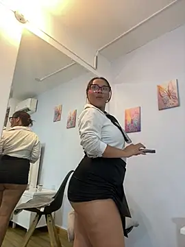 SophiaQueens webcam