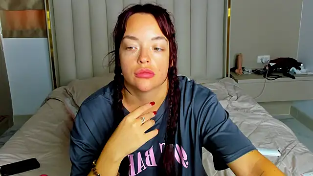 stellaa_quenn webcam