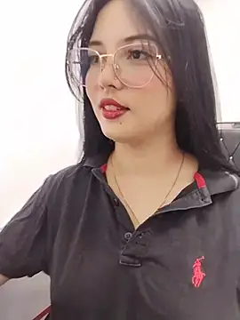 Valeria_allurin webcam
