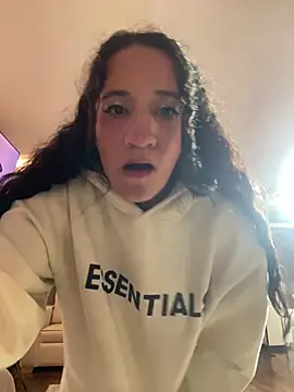 SofiaBrown_Pink webcam