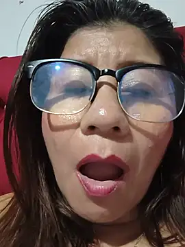 fire_mommy webcam