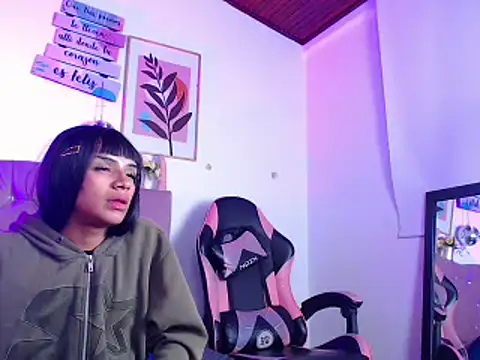 kittyy_XOXO webcam