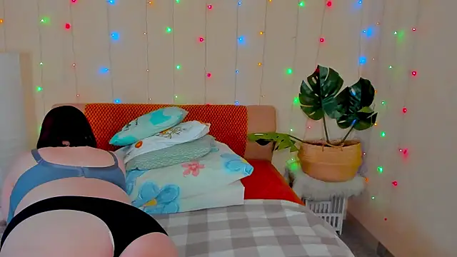 Blossom_Soniya webcam