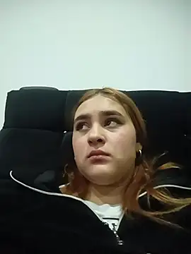 katty_42 - Katty_42's free webcam - UK Sex Cams
