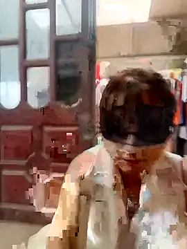 Linda-yiyi webcam