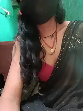 Desi_Couple_P