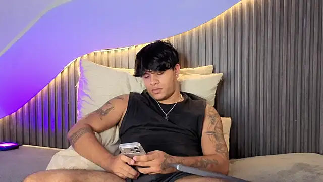 luciferm_star (M young) - NAKED+MASTURBATION