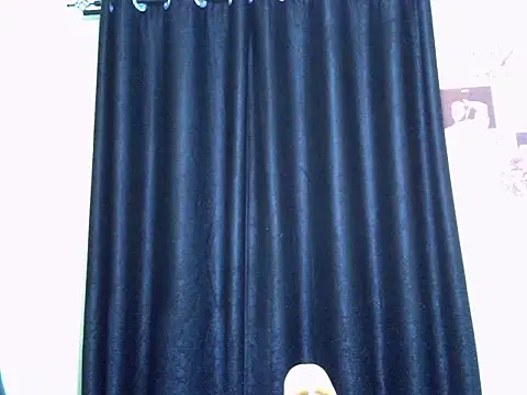 Horny-slut_ live cam on StripChat