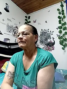 katrinna_ live cam on StripChat