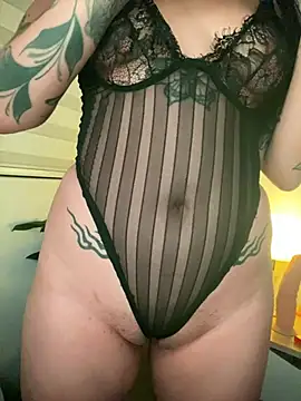April_sutra live cam on StripChat