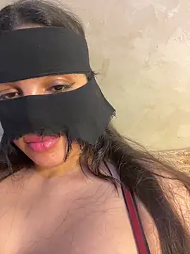Magh-rbiya live cam on StripChat