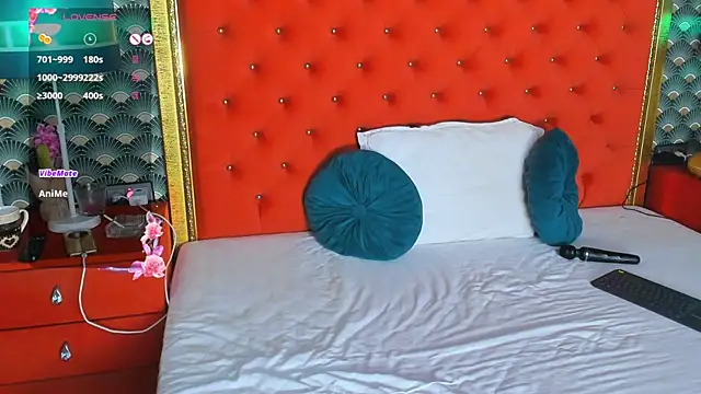VallerieJones webcam