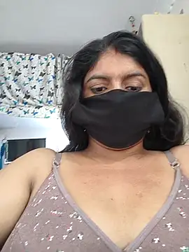Funcouple0069 webcam