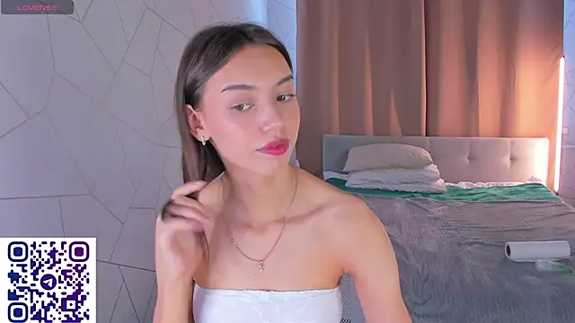 Tiffany-Grace webcam