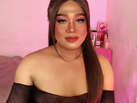 MelindaOnDuty_ webcam
