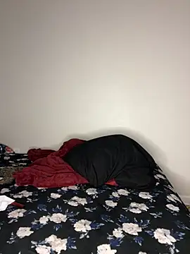 treasurebabii webcam