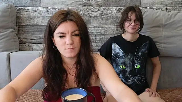 Vika_loves_you webcam