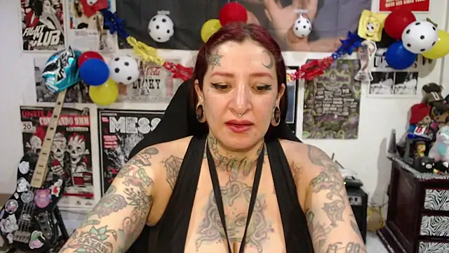 Rollyderolandia666 webcam
