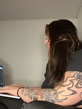 NatyOlson webcam