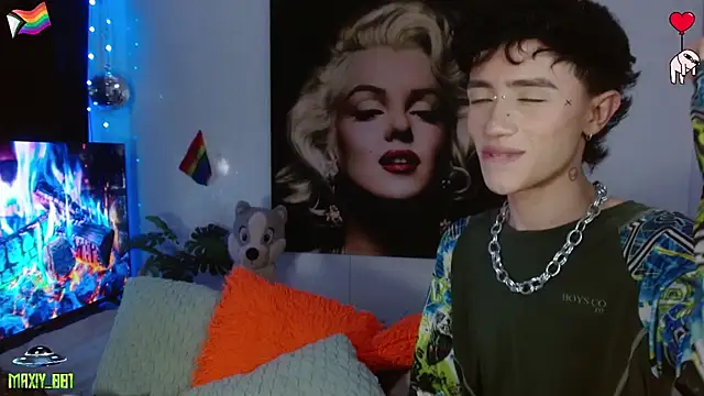 maxiy_001 webcam