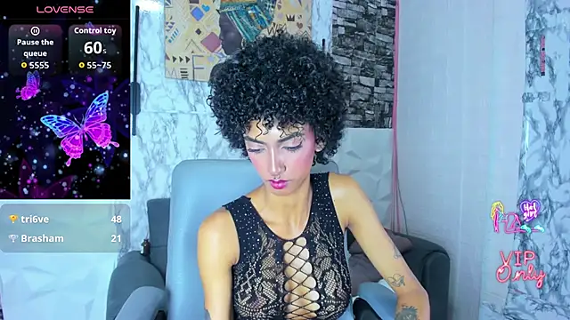 Queen_Cuarxxo webcam