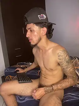 Kriss_Edwards webcam