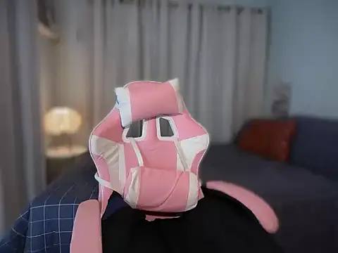 chanel_heart webcam