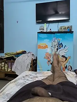 LoudGear22 webcam