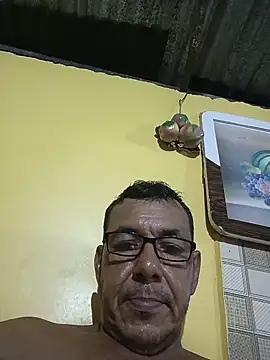 bruno_324278 webcam