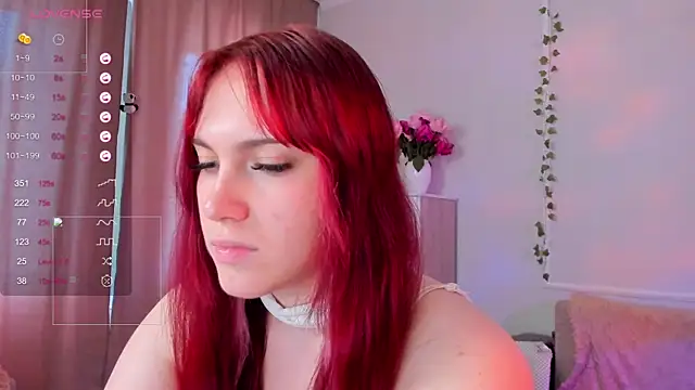 SweetieMarry webcam