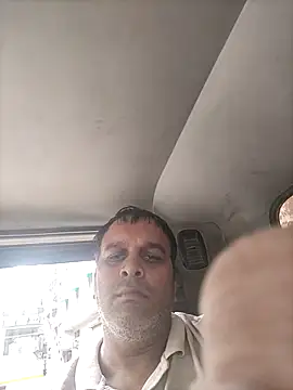 indiandesivillegeboy webcam