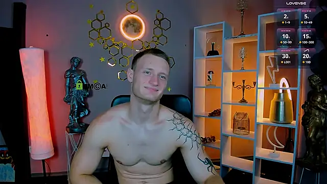 noah_nero webcam