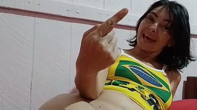 Luana_sexy42