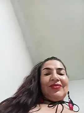 MaryRoze_ live cam on StripChat