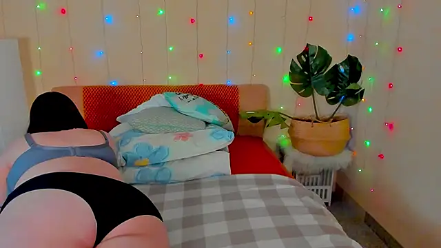 Blossom_Soniya webcam